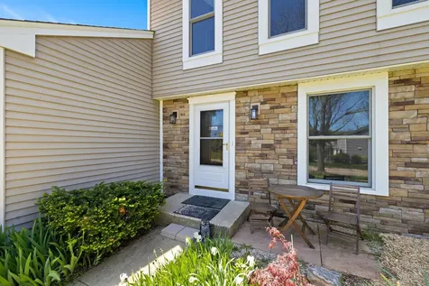 506 Old Hunt Road Fox River Grove IL 60021