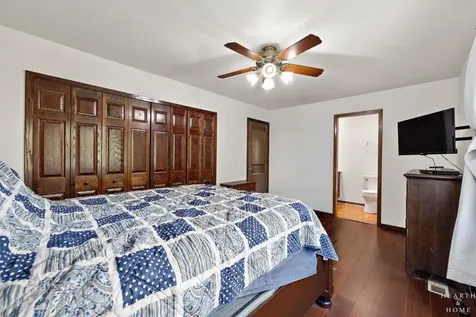 506 Old Hunt Road Fox River Grove IL 60021