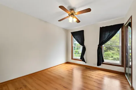 506 Old Hunt Road Fox River Grove IL 60021