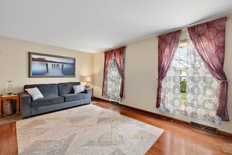 506 Old Hunt Road Fox River Grove IL 60021