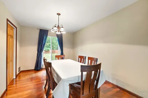 506 Old Hunt Road Fox River Grove IL 60021
