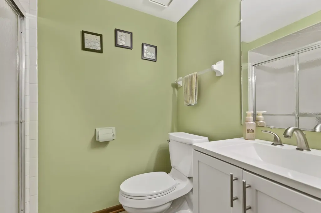 15221 South 74th Court Orland Park IL 60462