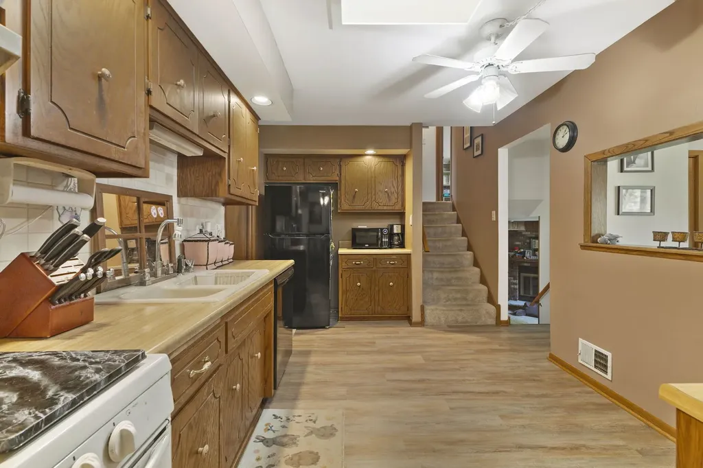 15221 South 74th Court Orland Park IL 60462