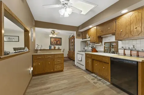 15221 South 74th Court Orland Park IL 60462