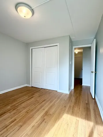 605 North Wolf Road Hillside IL 60162