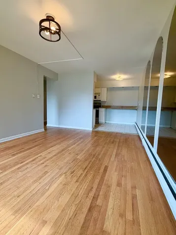 605 North Wolf Road Hillside IL 60162