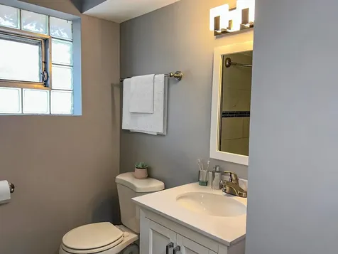 18137 Ravisloe Terrace Country Club Hills IL 60478