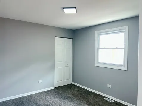 18137 Ravisloe Terrace Country Club Hills IL 60478