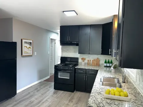 18137 Ravisloe Terrace Country Club Hills IL 60478