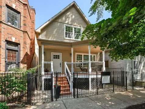 1938 West School Street Chicago IL 60657
