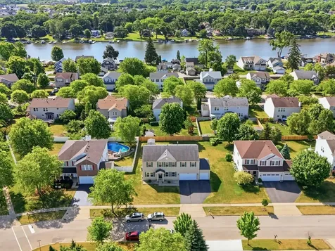 2905 Plumrose Lane Mchenry IL 60050