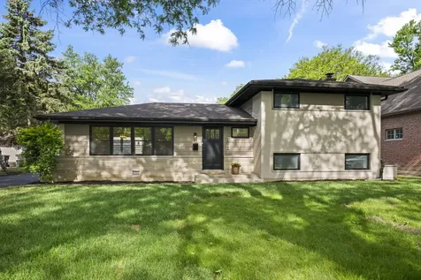 1024 Arbor Lane Glenview IL 60025