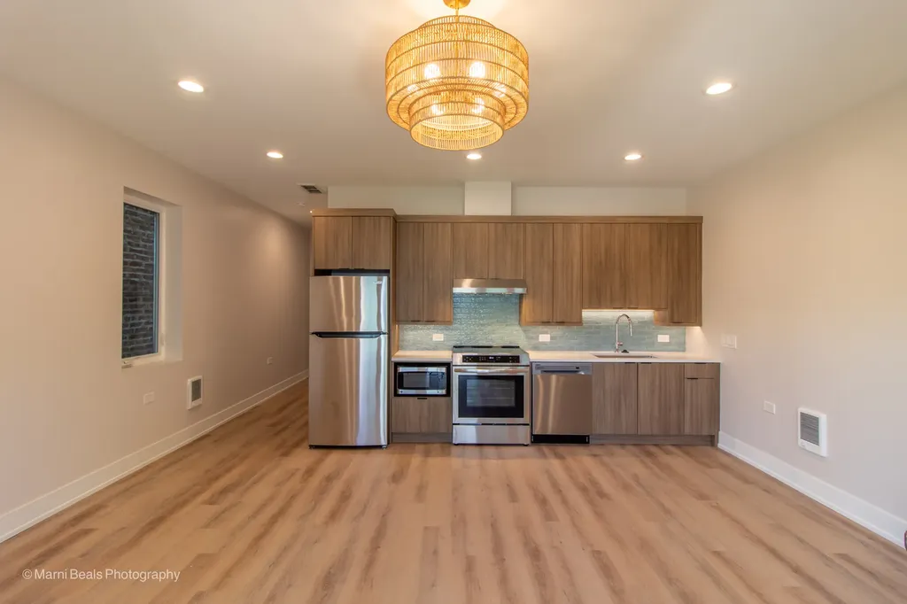 6747 South Langley Avenue Chicago IL 60637