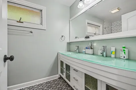 7801 Berkshire Court Hanover Park IL 60133
