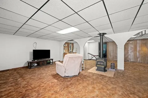 1705 85TH Avenue W Rock Island IL 61201