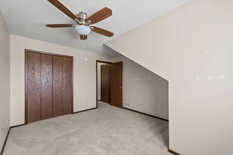 2515 Clayton Boulevard Champaign IL 61822