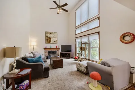 1721 Dorchester Avenue Algonquin IL 60102