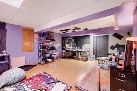 1721 Dorchester Avenue Algonquin IL 60102