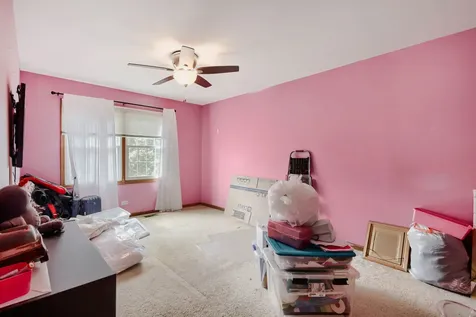 1721 Dorchester Avenue Algonquin IL 60102