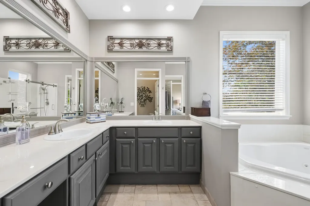 13037 Stone Creek Court Huntley IL 60142