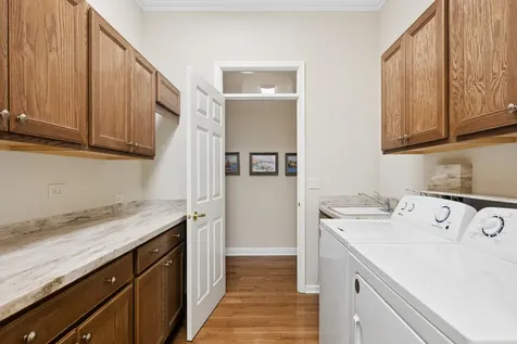 13037 Stone Creek Court Huntley IL 60142