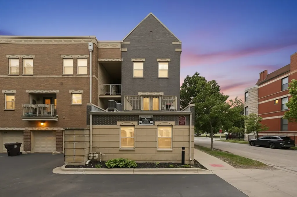 4178 South Drexel Boulevard Chicago IL 60653