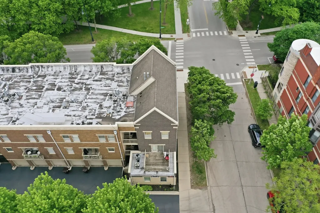 4178 South Drexel Boulevard Chicago IL 60653