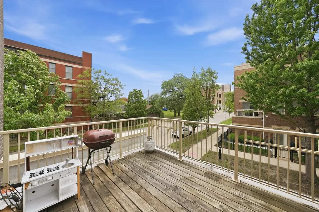 4178 South Drexel Boulevard Chicago IL 60653