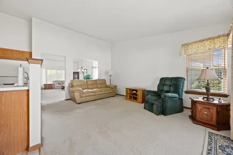 205 Woodlet Lane Bolingbrook IL 60490