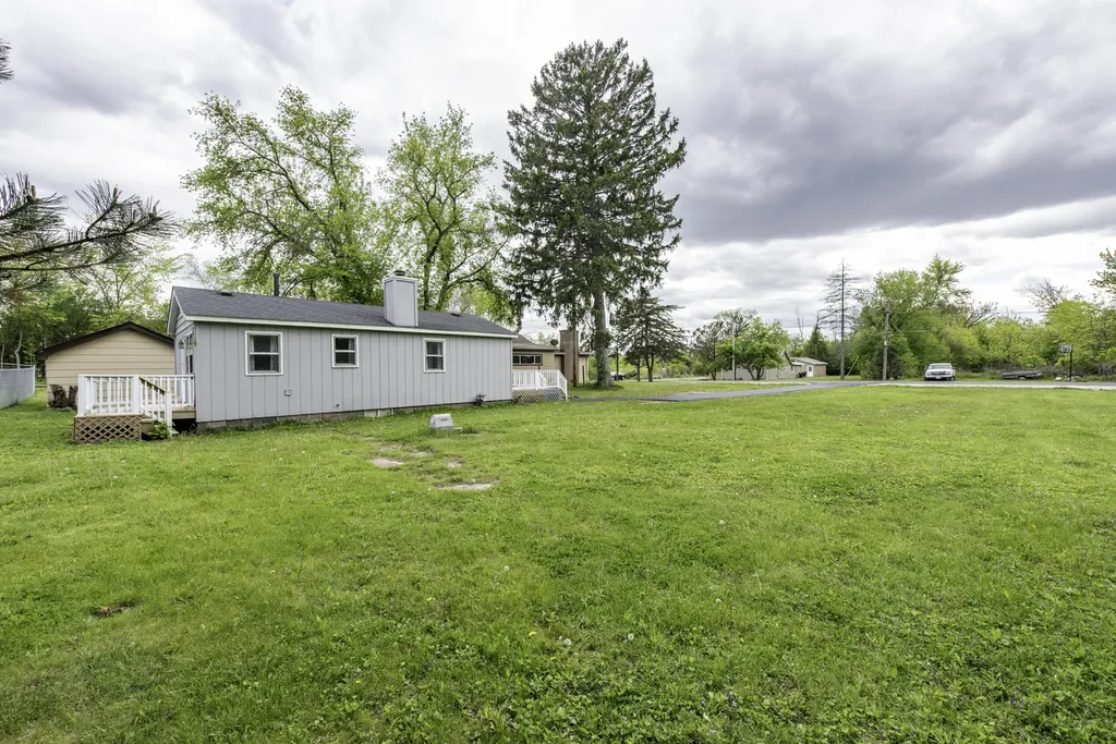 40525 North Marcus Street Antioch IL 60002