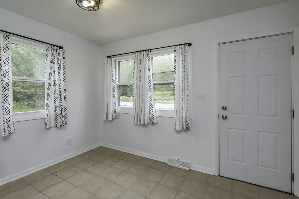 40525 North Marcus Street Antioch IL 60002