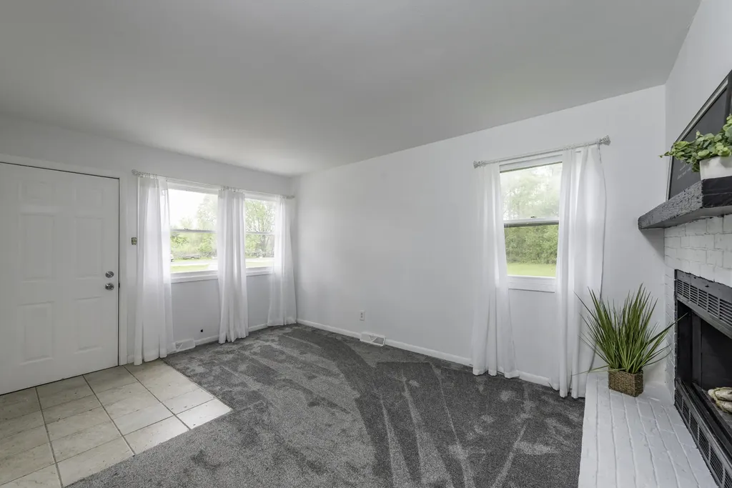 40525 North Marcus Street Antioch IL 60002