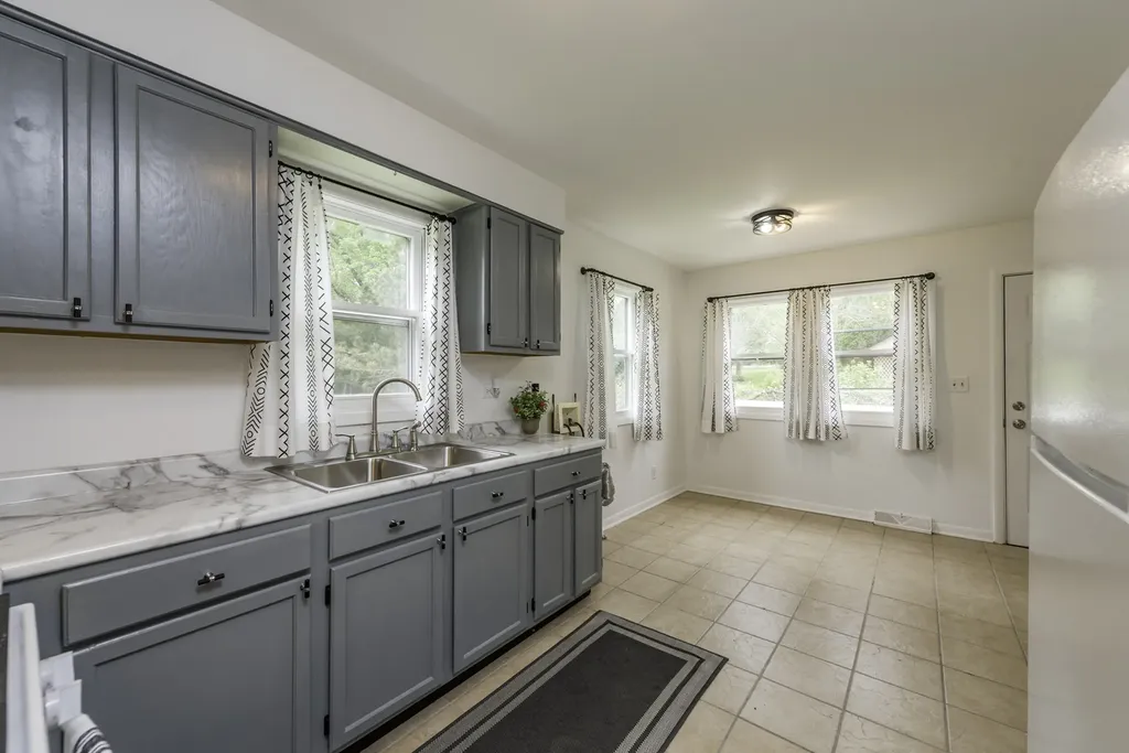 40525 North Marcus Street Antioch IL 60002