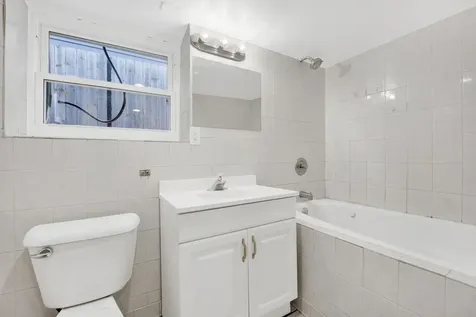 5037 West Winona Street Chicago IL 60630
