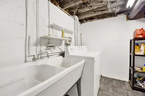 5037 West Winona Street Chicago IL 60630