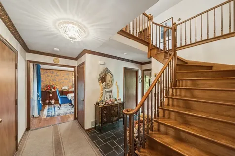 2629 Kingston Drive Northbrook IL 60062