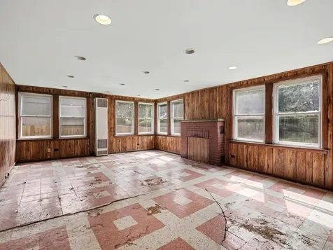 9220 Monitor Avenue Oak Lawn IL 60453