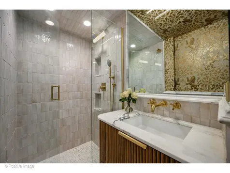 1405 North Dearborn Street Chicago IL 60610