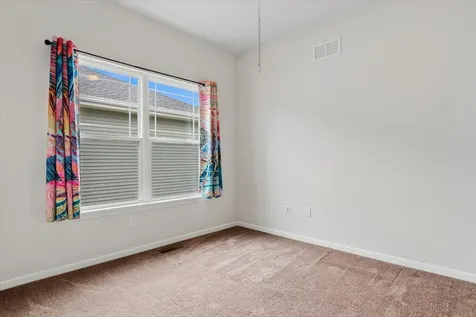 721 Cherry Circle Elburn IL 60119