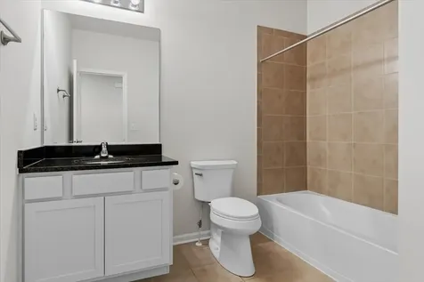 721 Cherry Circle Elburn IL 60119
