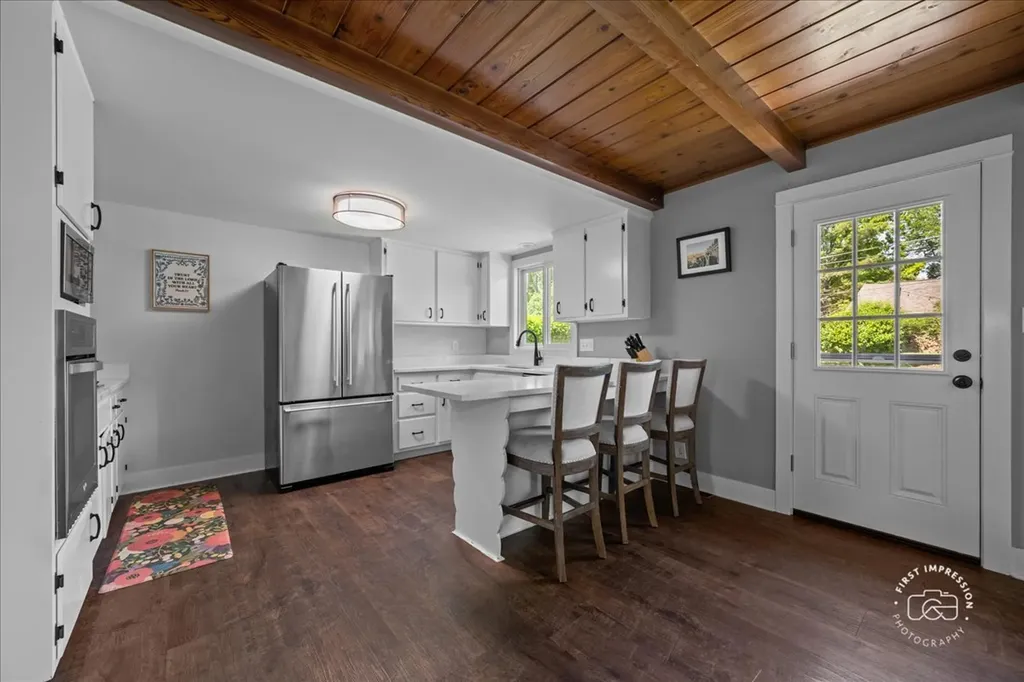 315 South Westlawn Avenue Aurora IL 60506