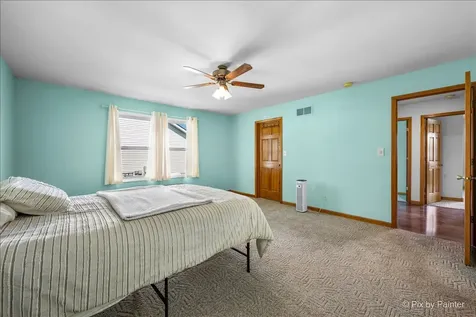 1019 Sandhurst Drive Sandwich IL 60548