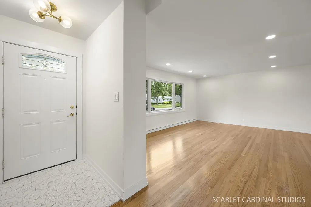 102 North Erie Street Wheaton IL 60187
