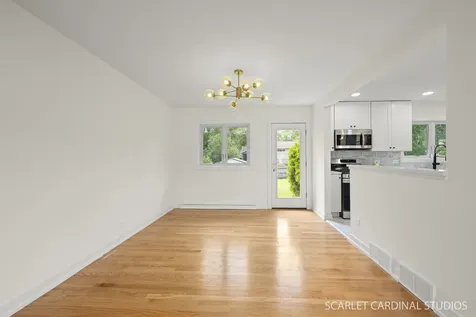 102 North Erie Street Wheaton IL 60187