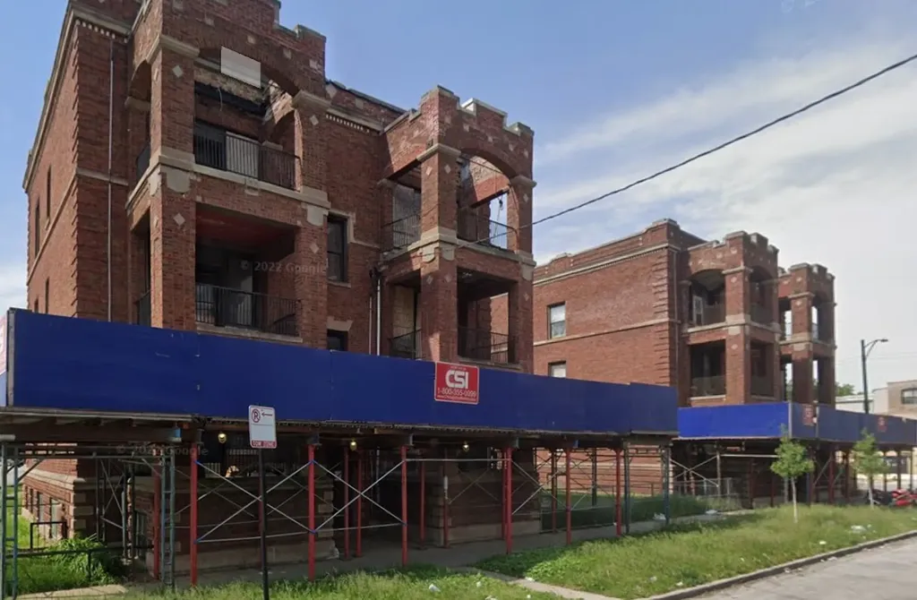 7200 South Vincennes Avenue Chicago IL 60621