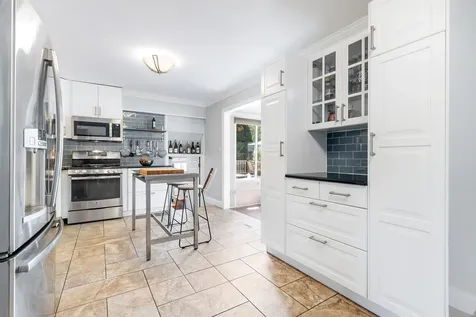 14858 Parkside Avenue Oak Forest IL 60452