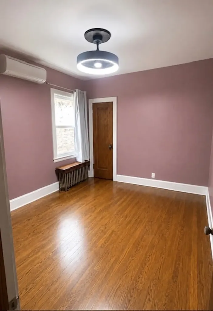 5230 North Liano Avenue Chicago IL 60630