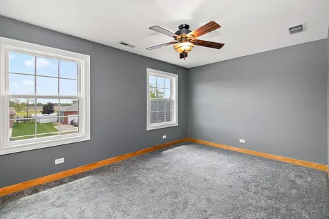 1123 Meadow Path Manteno IL 60950