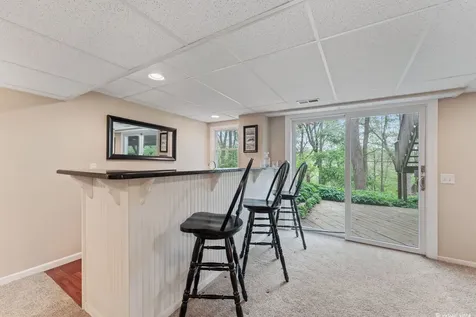 635 Oakview Drive Algonquin IL 60102