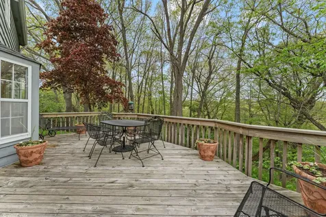 635 Oakview Drive Algonquin IL 60102
